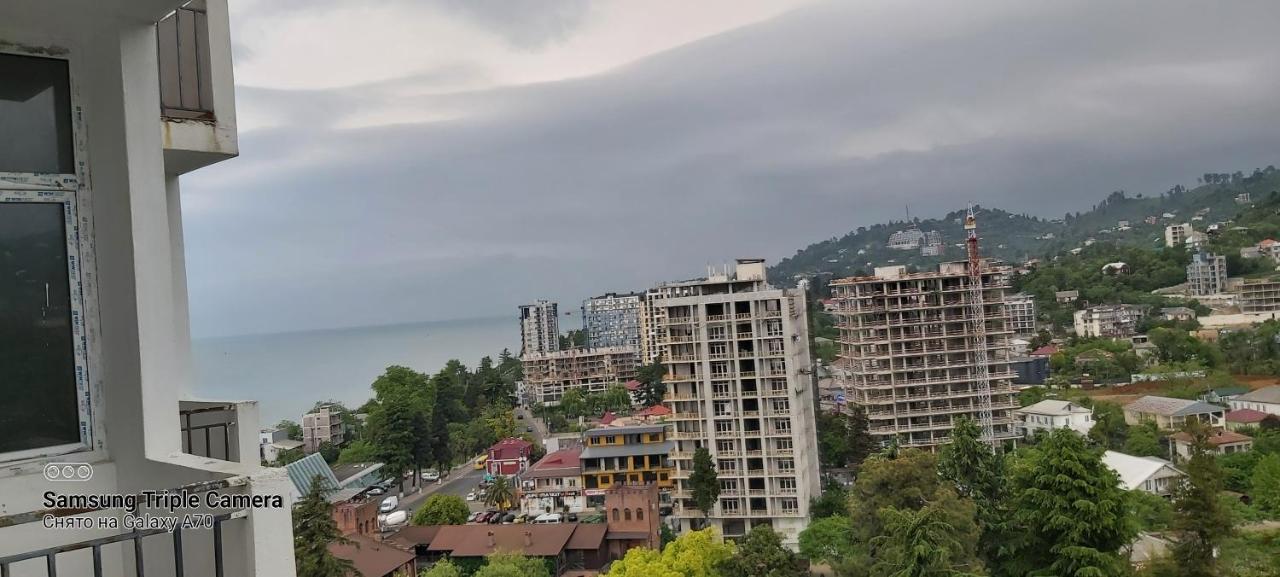 Студия Радуга У Моря Колхида Batumi Exterior foto